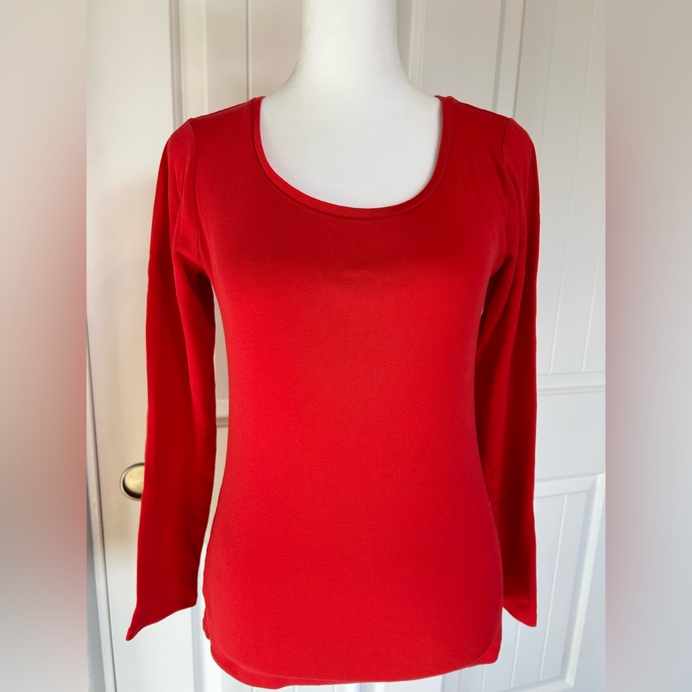 NWOT Ann Taylor S long sleeve top with back zipper